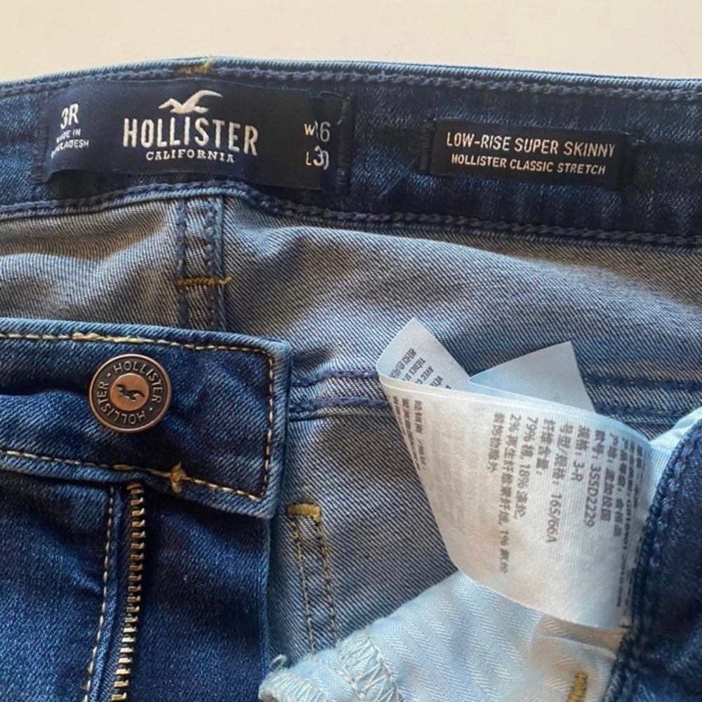Womens hollister jeans (3R) Like New - Picture 4 of 5